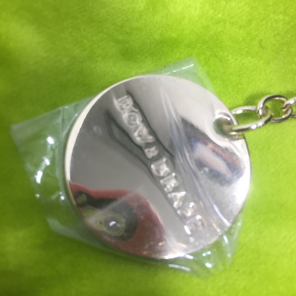 Bow & Draper Black Black w/Sequins ‘Touring New York ‘ - Picture 8 of 13